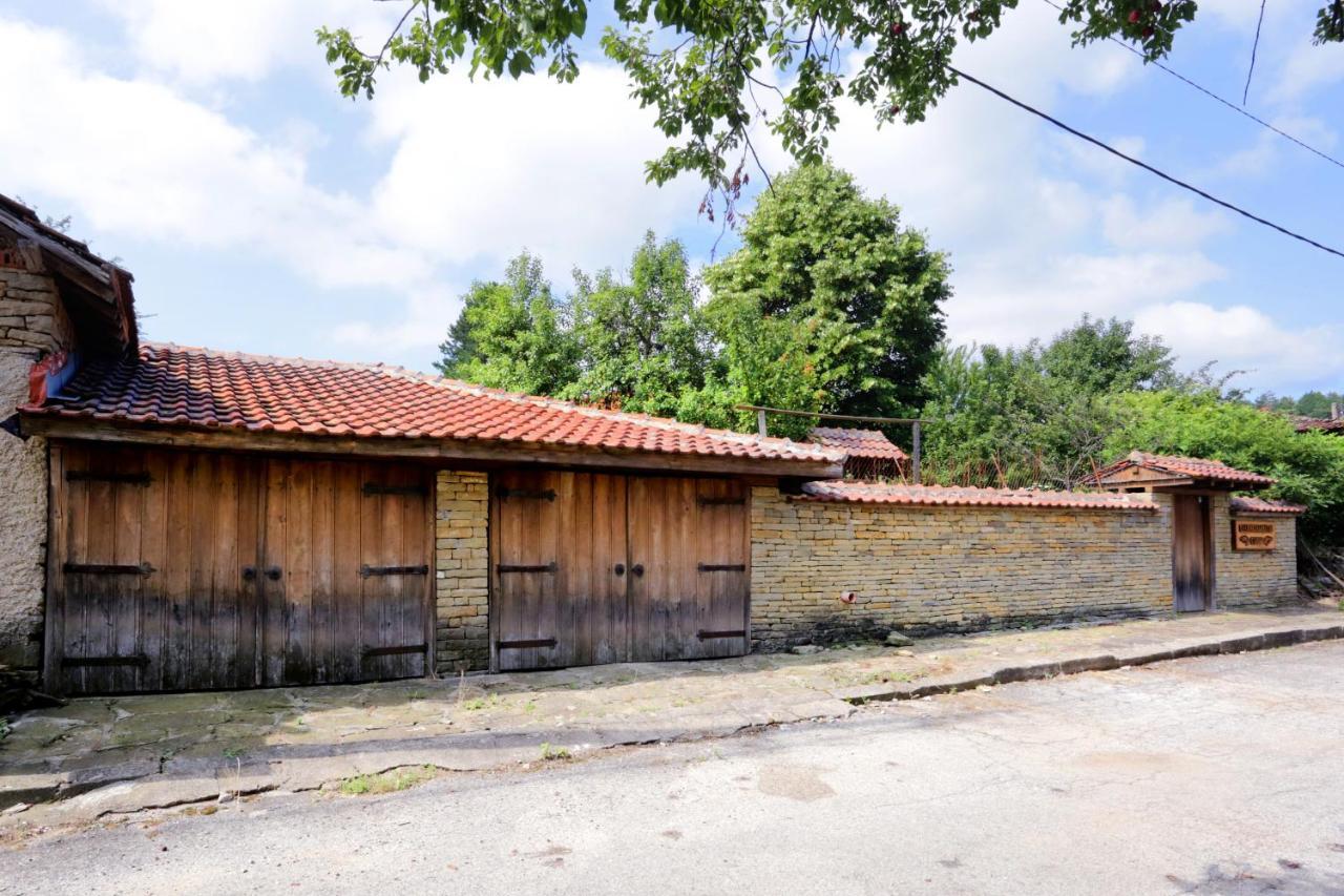 Хаджикольовата Къща Villa Medven Buitenkant foto